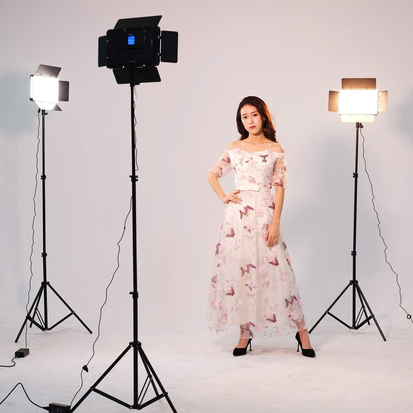 3 Pack VILTROX Bi-Color 45W/4700LM Dimmable Studio Video Light kit with 75 inch Light Stand for Portrait Wedding News Interview Photography