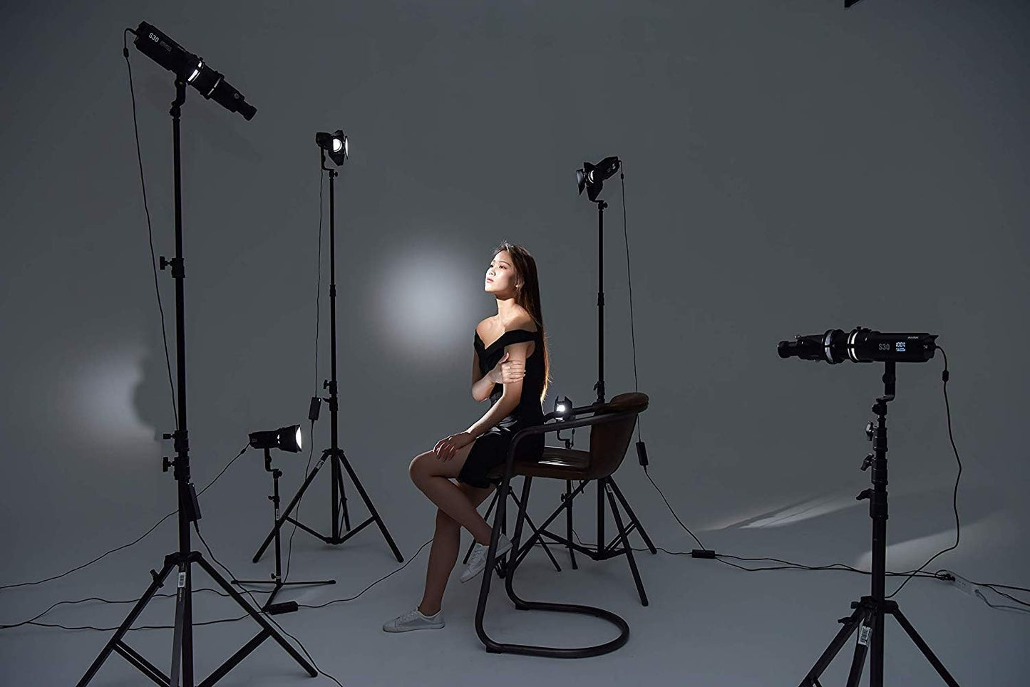 Godox S30 LED Focusing LED Light