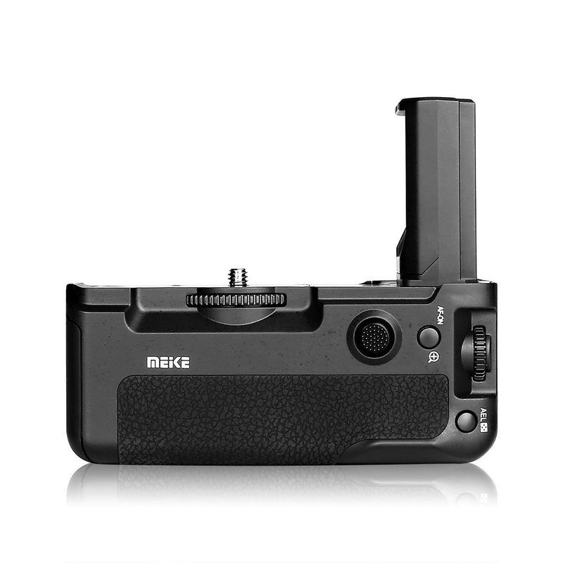 Meike MK A9 Pro Battery Grip Built-in 2.4GHz Remote Controller Up to 100M to Control shooting Vertical-shooting Function for Sony A9 A7RIII camera - FOMITO.SHOP