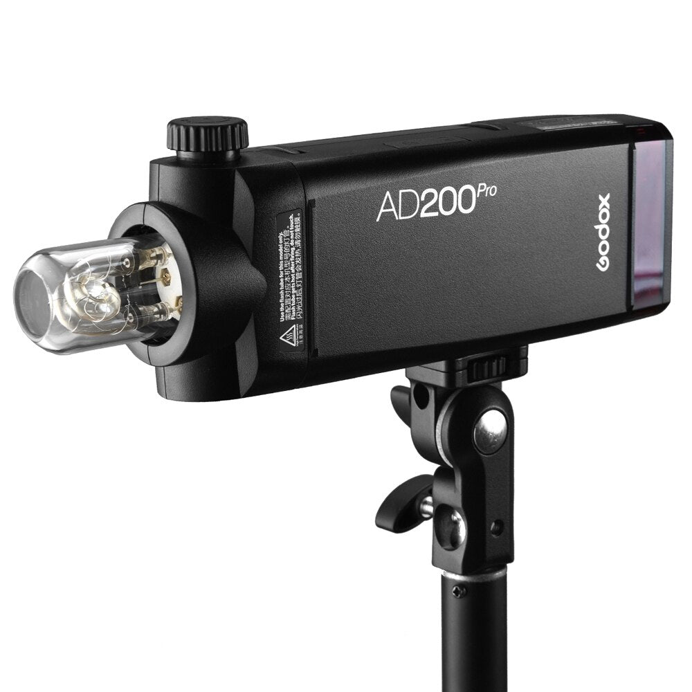 Godox AD200Pro TTL Pocket Flash 200Ws 2.4G HSS 1/8000 2900mAh Li
